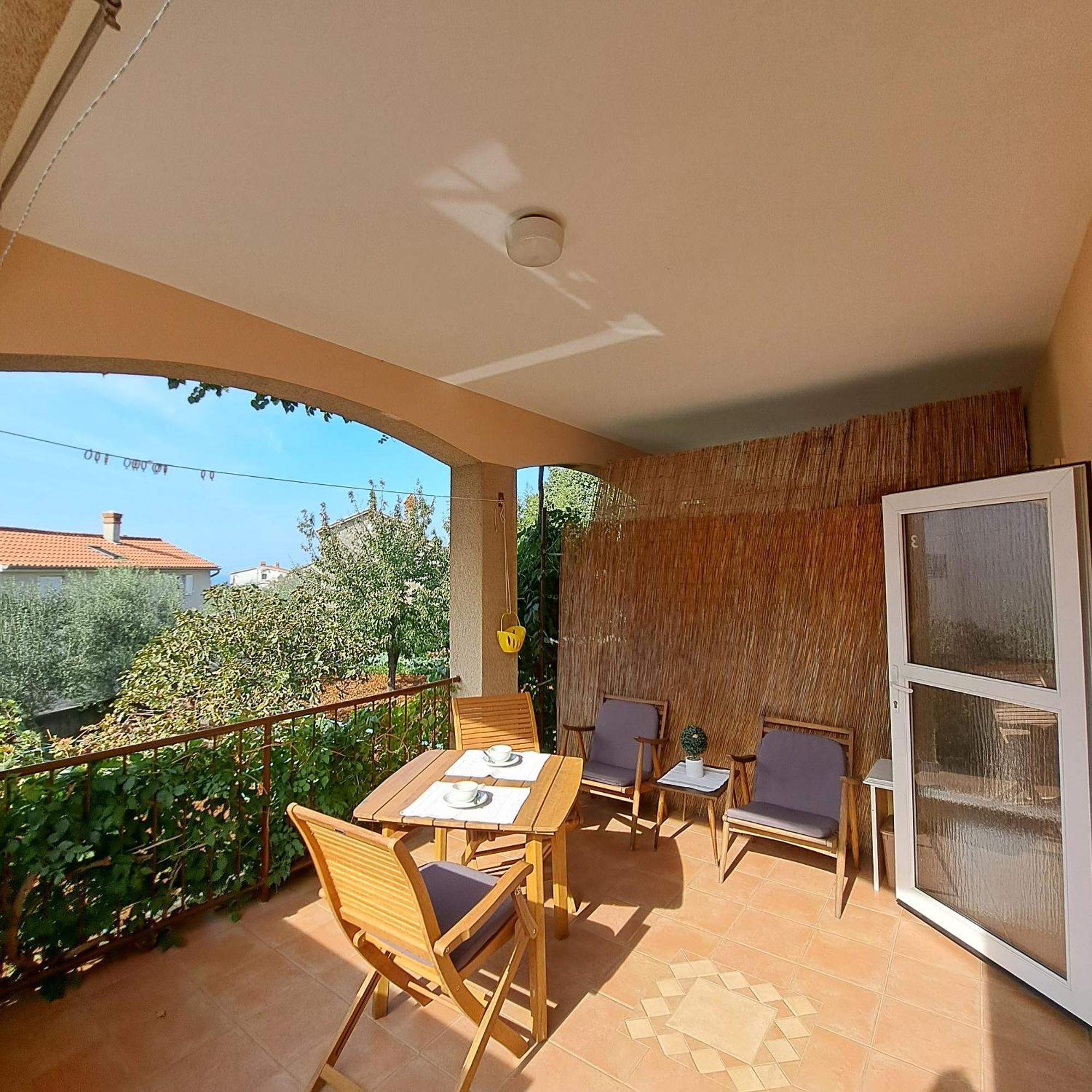 Apartment Jelka Malinska Ngoại thất bức ảnh
